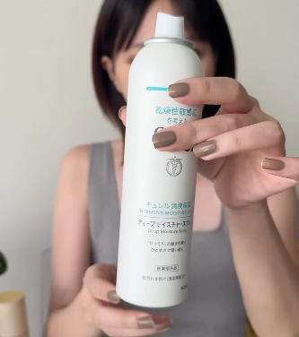 本田翼 愛用の”化粧水”はコレだ！