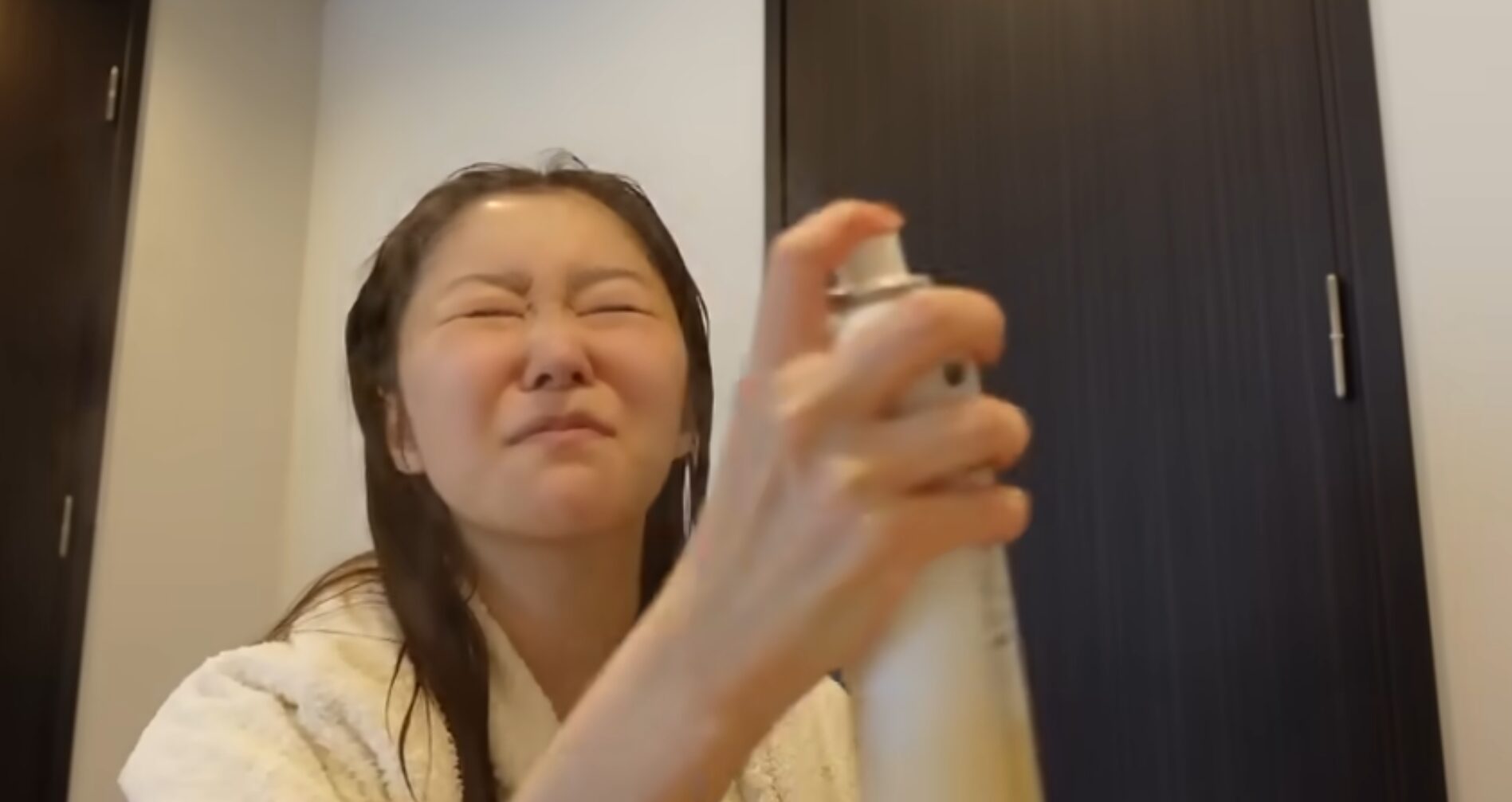 さっしー（指原莉乃）愛用のミスト化粧水ってどうなの？