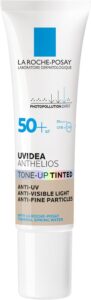 小田切ヒロが紹介する”La Roche-Posay (ラロッシュポゼ) UVイデア XL プロテクショントーンアップ ティント”の化粧下地が気になる！