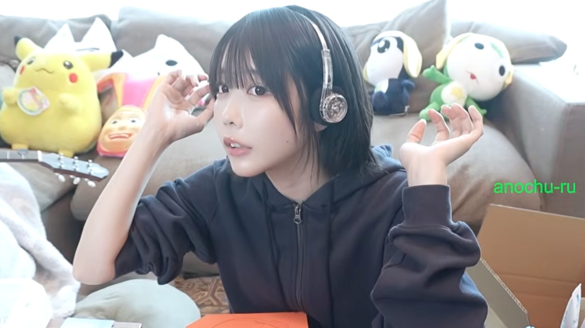 【はっ？】あのちゃんのヘッドホンがかわいい♡”MONDO FreeStyle モンド フリースタイル オンイヤー ヘッドホン”ってどうなの？